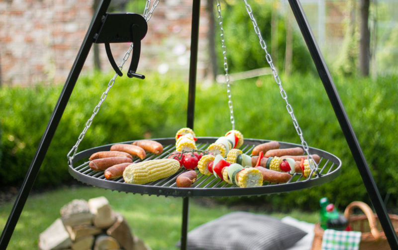 Schwenkgrill 180 cm - Grillrost aus Rohstahl + Kurbel Cook King